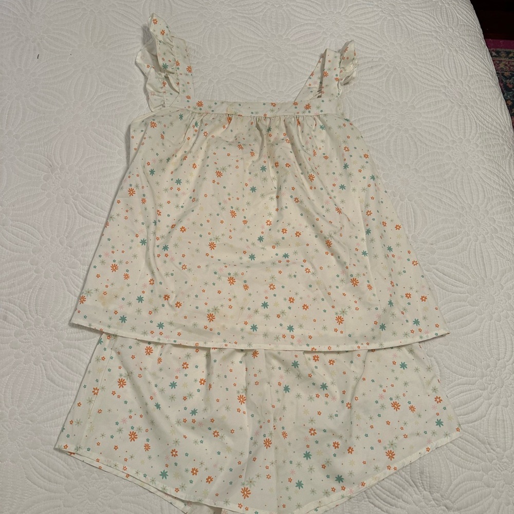 Charming Cream Star Pattern Kids Pajama Set